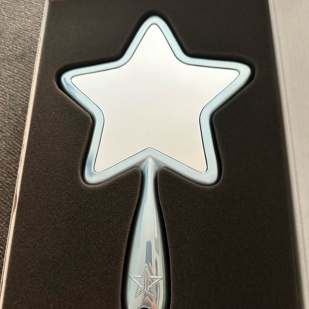Jeffree Star mirror (Sold out)